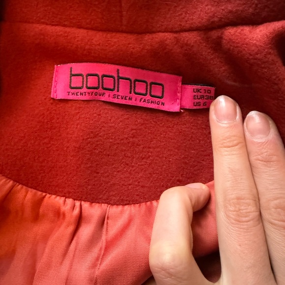 Boohoo Vibrant Red Coat with Belt - Picture 4 of 4